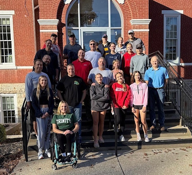 St. Joseph Children's Home Volunteers from Sacred Heart High School